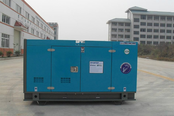 十堰发电机租赁如何正确安装空气滤清器？